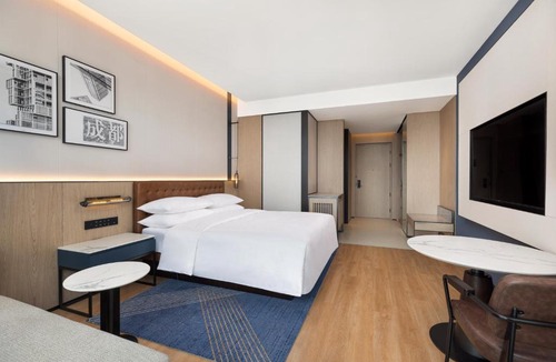 Jinjiang Hotel | Four Points by Sheraton Chengdu East Station