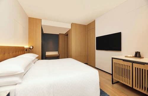 Kunming City Centre Hotel | Four Points By Sheraton Kunming Dongfeng Square