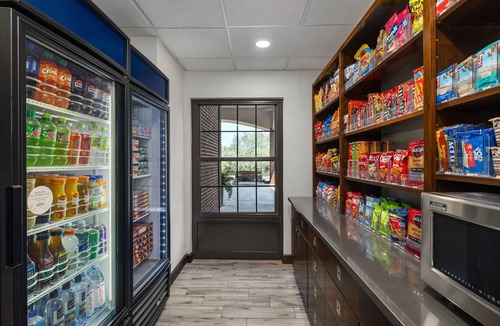 Greensboro Hotel | Four Points by Sheraton Greensboro Airport