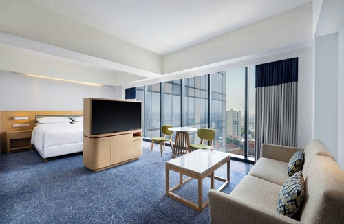Surabaya Hotel | Four Points by Sheraton Surabaya, Tunjungan Plaza