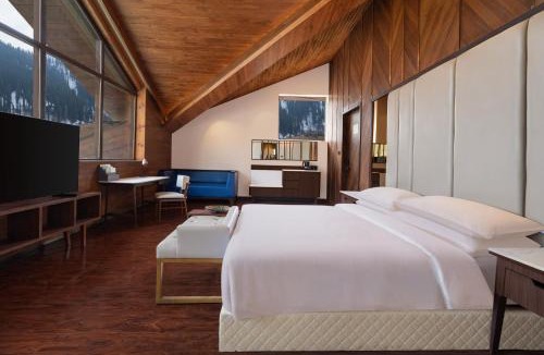 Sonamarg Hotel | Four Points by Sheraton Sonmarg Resort