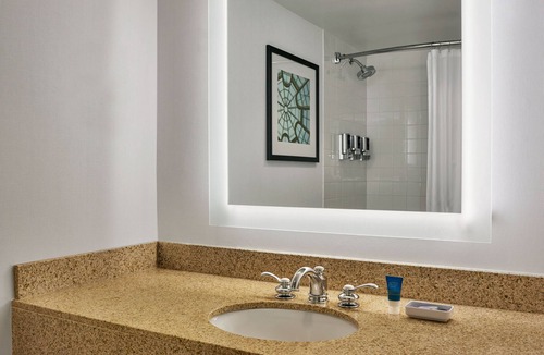Little Rock Medical District Hotel | Four Points by Sheraton Little Rock Midtown