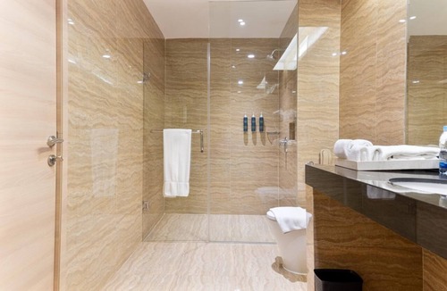 Medan Hotel | Four Points by Sheraton Medan