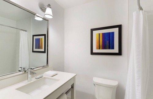 Guildford Hotel | Four Points by Sheraton Surrey