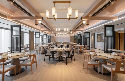 Bali Hotel | Four Points by Sheraton Taipei Bali