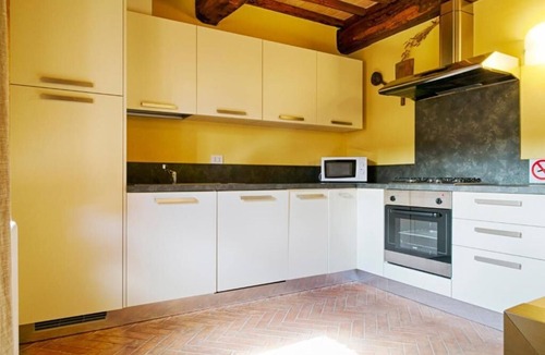 Radicondoli Apartment | Four-room flat 6/8 sleeps Nr 4
