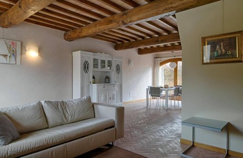 Radicondoli Apartment | Four-room flat 6/8 sleeps Nr 4