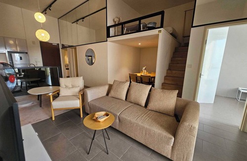Brickfields Apartment | Four Season Suite EST Bangsar, Dazzling Patio with Wide City view, Family 6 pax