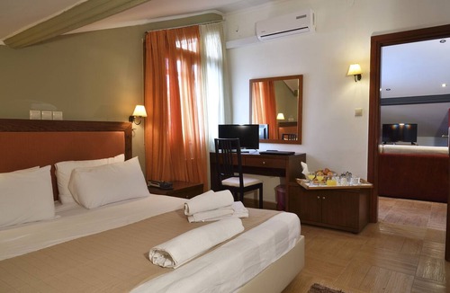 Thermi Hotel | Four Seasons Hotel