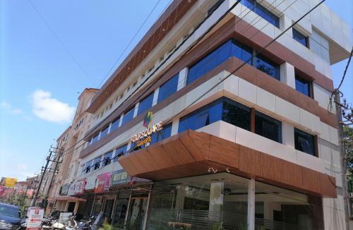 Manipala Bed & Breakfast | FOUR SQUARE COMFORTS