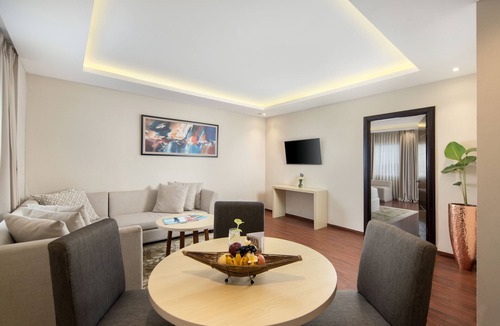Renon Hotel | Four Star by Trans Hotel