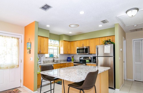 Ilexhurst House | Four Winds 2 Bedroom Home Two houses To Unforgettable Sunsets