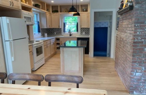 Southwest Harbor House | Four Winds Cottage