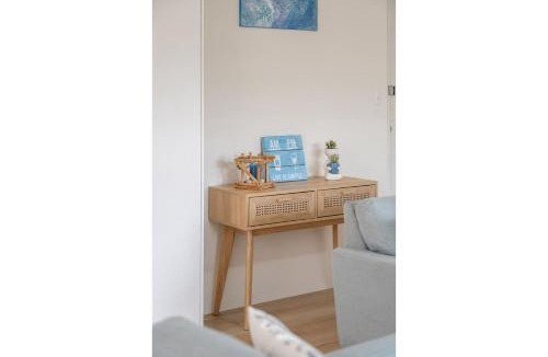Tuncurry Apartment | Fourwinds 8