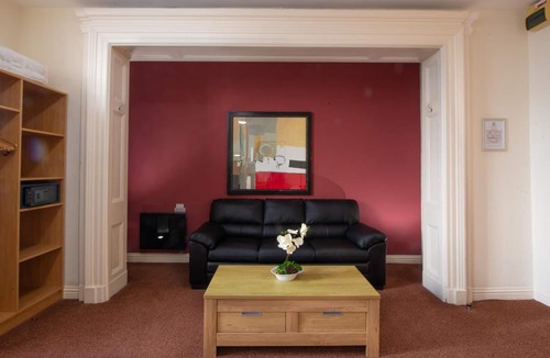 Custom House Hotel | Fox Connaught