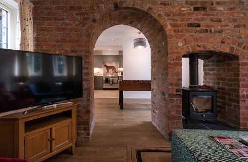 Halfway House Cottage | Fox&Hare cottages sleeps 16 with hot tub, fishing and wild swimming