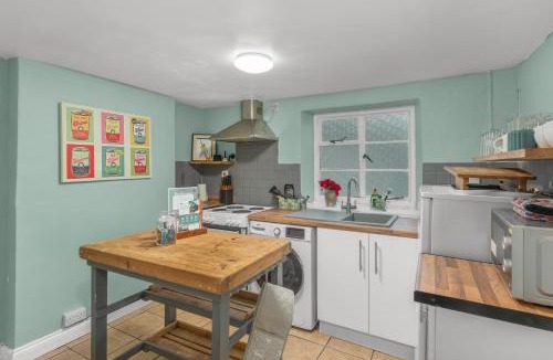 Bicester House | Fox Haven