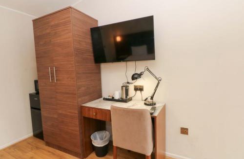 Charnock Richard House | Fox Lodge