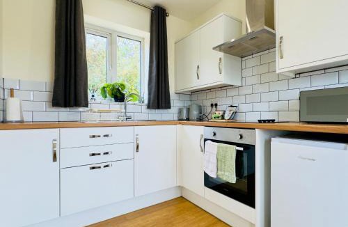 Huntingdon House | Fox Lodge - Uk30605