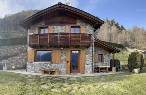 Valtellina Cabin | Fox Oasis. Mountain chalet in the heart of Valtellina