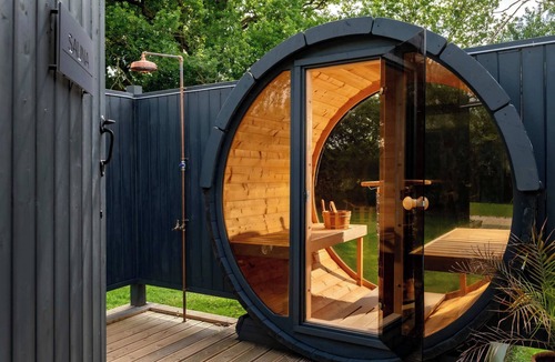 Malmesbury Cabin | Foxes Den