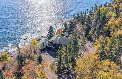 Lutsen House | Foxfire - Lake Superior - Lutsen, MN - Cascade Vacation Rentals
