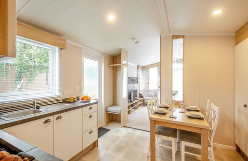 Bala Ski Chalet | Foxglove 4 Platinum (Pet)