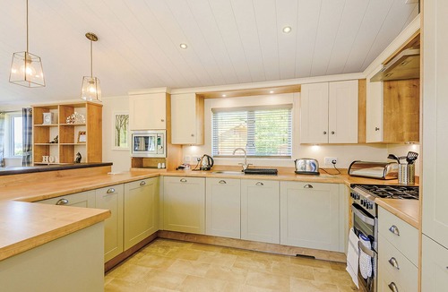 Bala Ski Chalet | Foxglove 4 Platinum Plus (Pet)