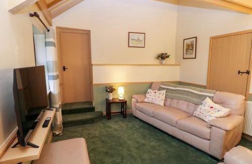 Pontfaen House | Foxglove