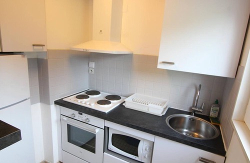 Saint-Martin de Brehal Cottage | Family-Friendly Seaside Cottage: WiFi, Shared Laundry, Terrace, Pets Welcome, Parking