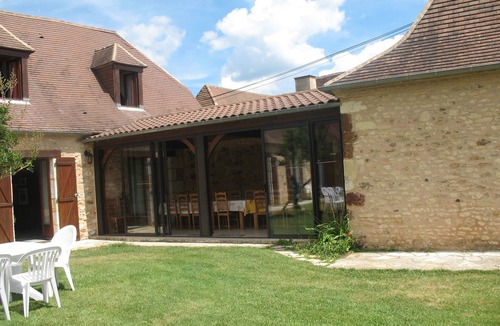 Rouffignac-Saint-Cernin-de-Reilhac House | Character house with old-fashioned furnishings, games room, swimming pool, garden