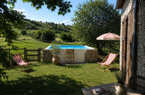 Saint-Christophe-en-Brionnais House | AU BOCAGE CHARMING FARMHOUSE WITH SWIMMING POOL GARDEN AND VIEWS OF THE BRIONNAIS COUNTRYSIDE