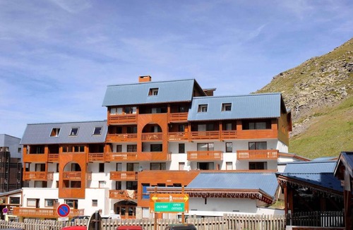 Val-Thorens Apartment | Wifi, 50m from ski slopes, balcony, tv, ski locker, 35m², Val Thorens