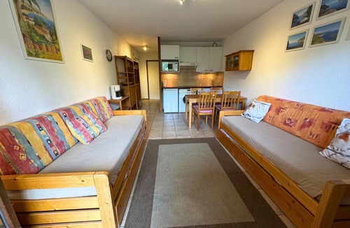 Saint-Martin-de-Belleville Apartment | 2 rooms for 4 pers. across cable car St Martin de Belleville, pets allowed