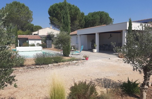 Saint-Maximin-la-Sainte-Baume Apartment | studio au coeur de la provence verte