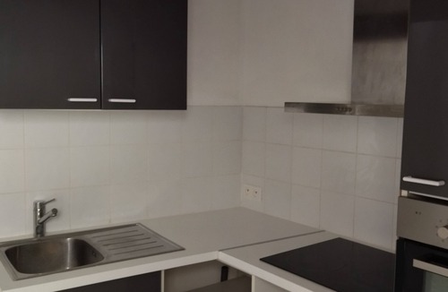 Saint-Maximin-la-Sainte-Baume Apartment | Bright 37m2 T2 apartment at the foot of Sainte Victoire/Lac du Verdon