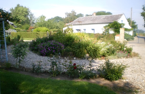 Sainte-Marguerite-sur-Duclair House | Maison Le Clos des Ânes: private terrace and garden in Sainte-Marguerite sur Duclair