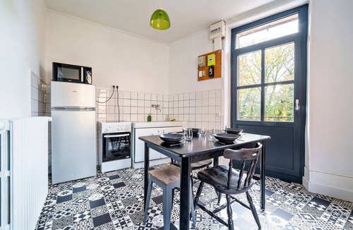 Scey-sur-Saone-et-Saint-Albin Apartment | Le Sceycolais - En bord de Saône