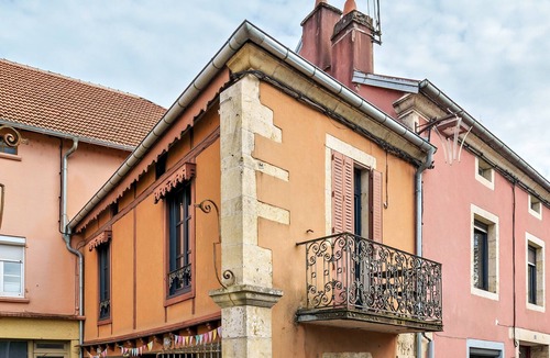 Scey-sur-Saone-et-Saint-Albin Apartment | Le Sceycolais - En bord de Saône