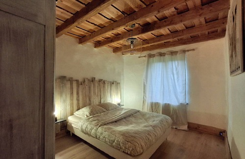 Ternuay-Melay-et-Saint-Hilaire House | Alter Native Farm