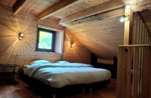 Ternuay-Melay-et-Saint-Hilaire House | Alter Native Farm