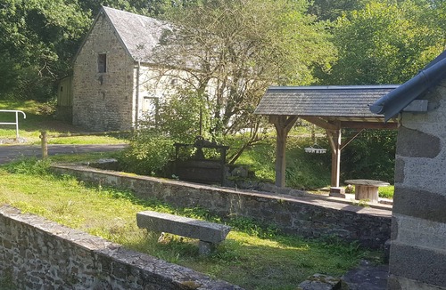 Villedieu-les-Poeles House | LE MOULIN D'AIROU