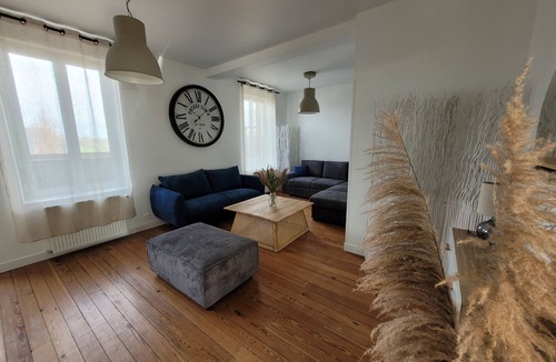 Villedieu-les-Poeles House | Family gite, SPA, games room with table soccer, pool table