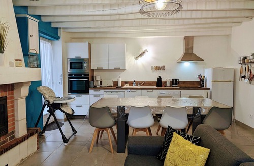 Faverolles Cottage | Peaceful Retreat Near ZooParc de Beauval: Modern Comforts, Heated Pool, Nature, and History