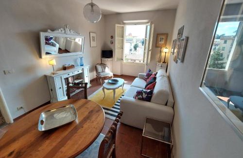 Santissima Annunziata Apartment | Fra Bartolomeo
