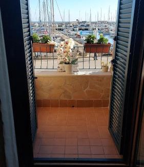 Nettuno Apartment | Fra Em Doria