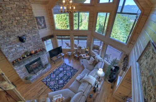 Mineral Bluff House | Fraggle Rock