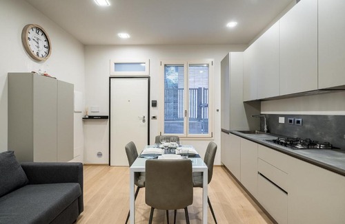 Fossolo Apartment | Fragole Suite