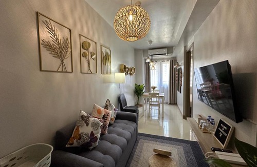 Barangay 76 Apartment | Franchelle's Pad at MOA PASAY CITY