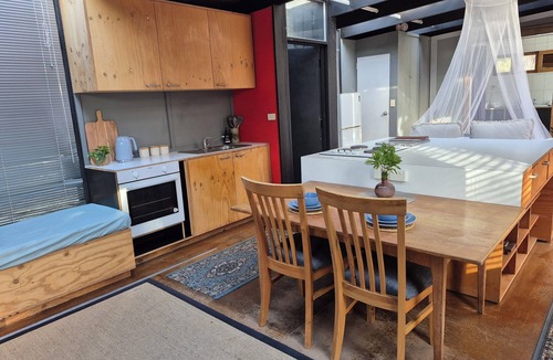 Adventure Bay House | Francis Lane Tiny Studio